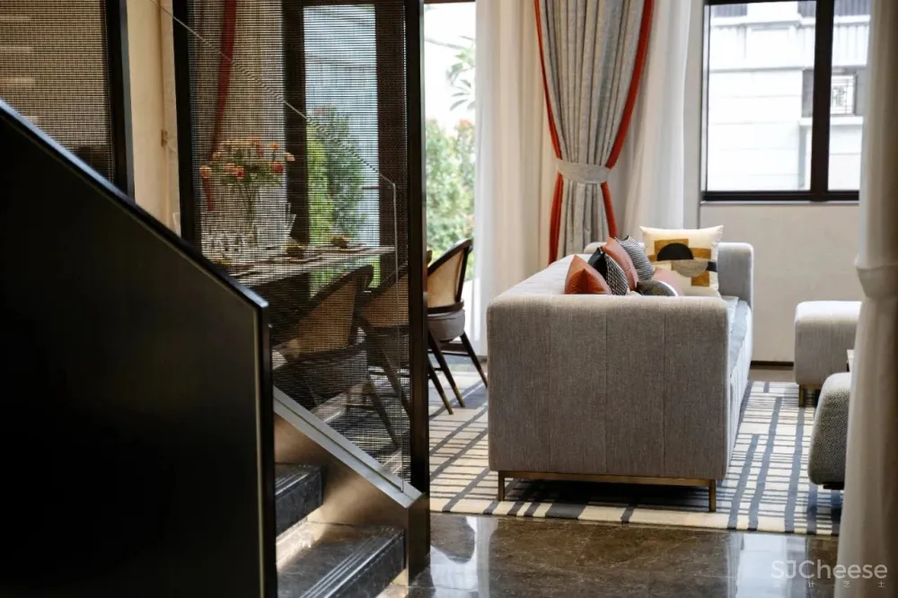 聚舍联合:现代精致别墅,平衡生活之美