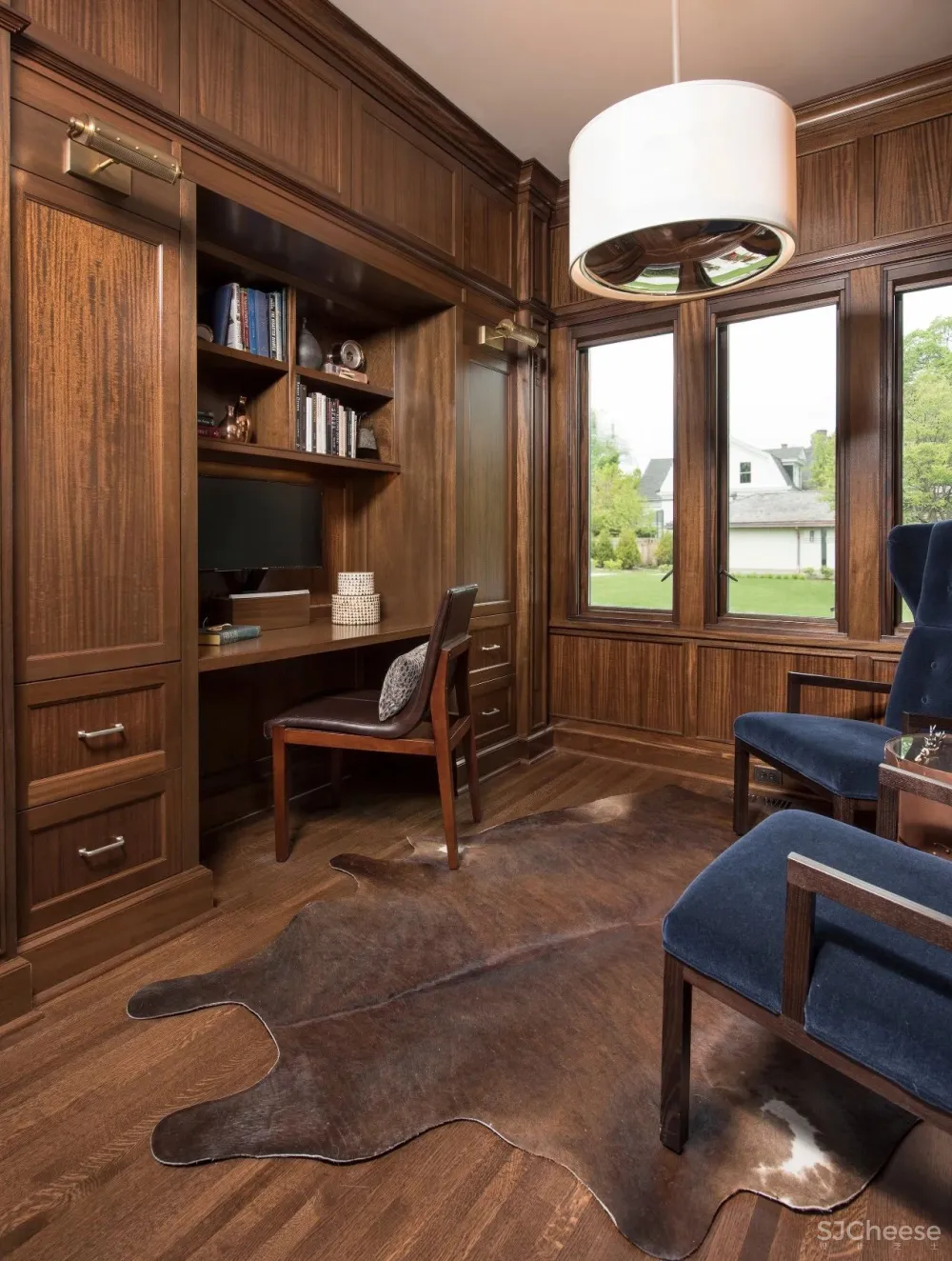 Donna Mondi 色彩视觉 与众不同