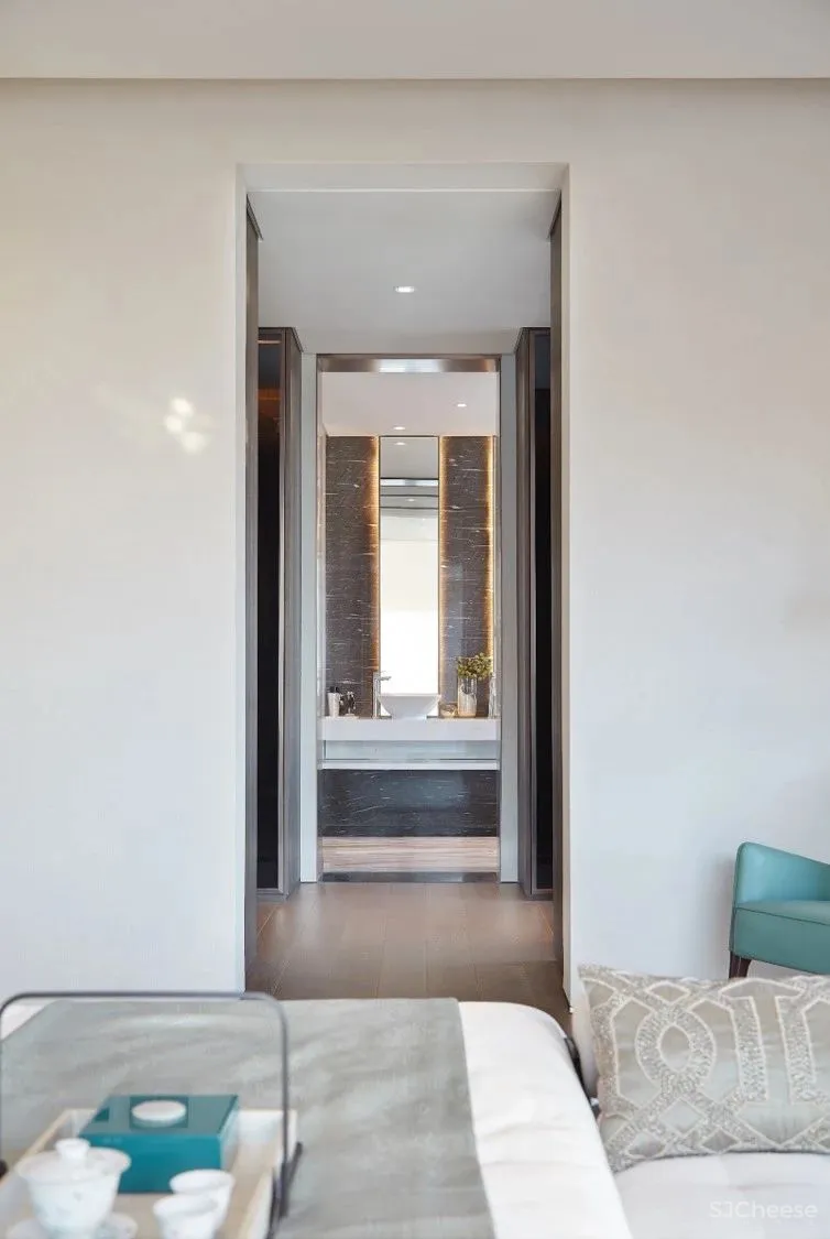 融创 · 青岛湾海墅 予光的静谧禅语