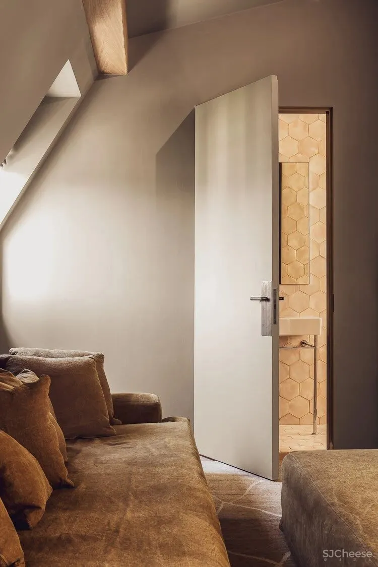 精致的复古感,纯粹典雅!