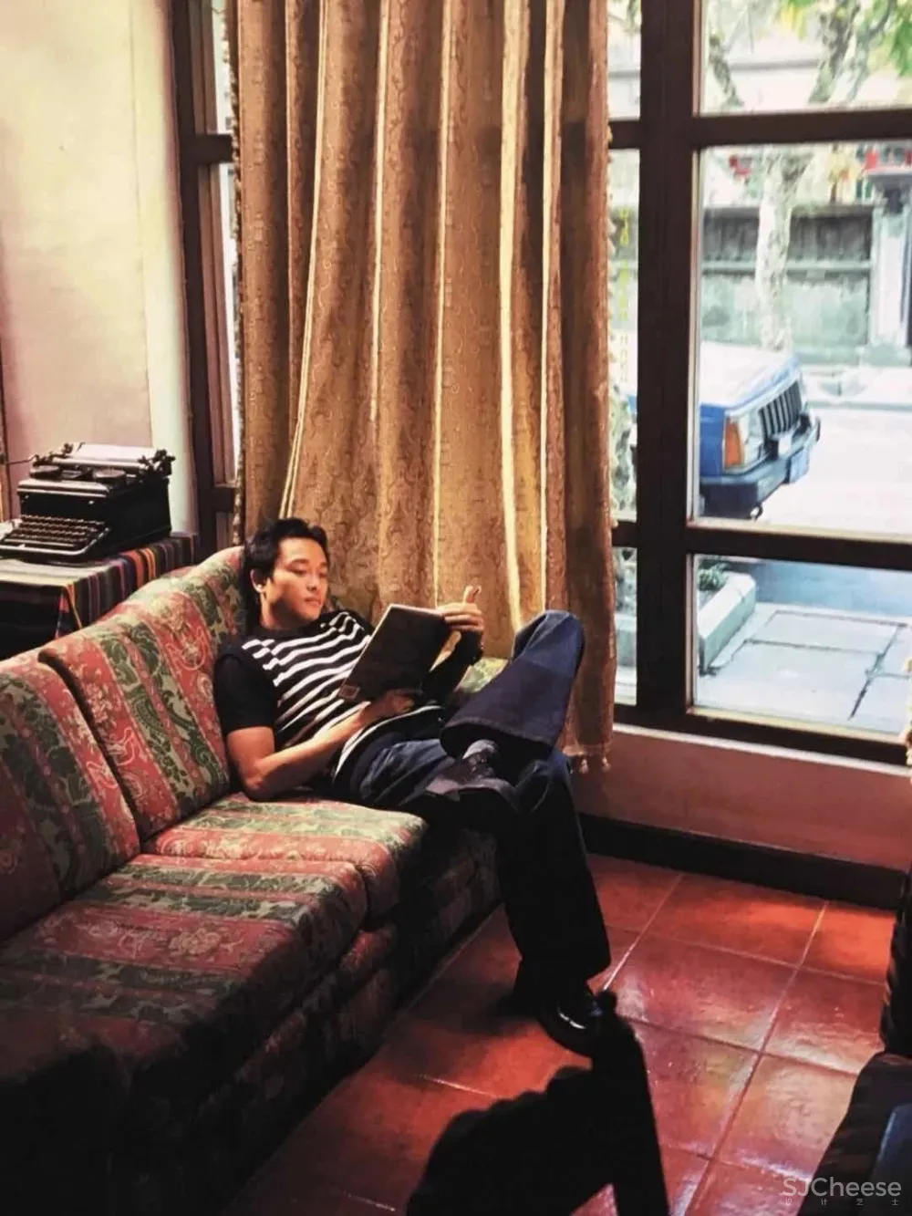 上海滩风流一哥的私宅:拒绝极简,宝贝多到让人无处下脚