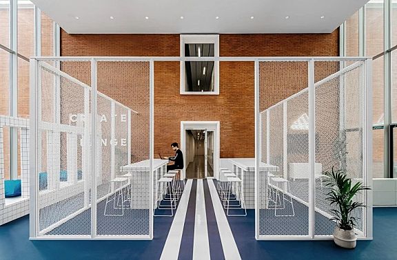 阿迪达斯X法国国家体育学院公共空间改造 Ubalt Architectes Ubi Bene