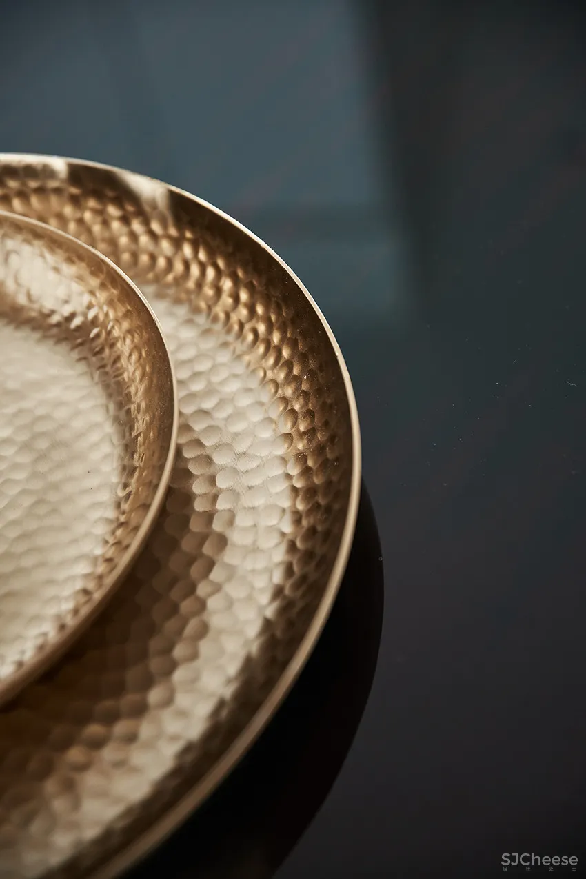 极简黑白灰,这样设计太有格调了!