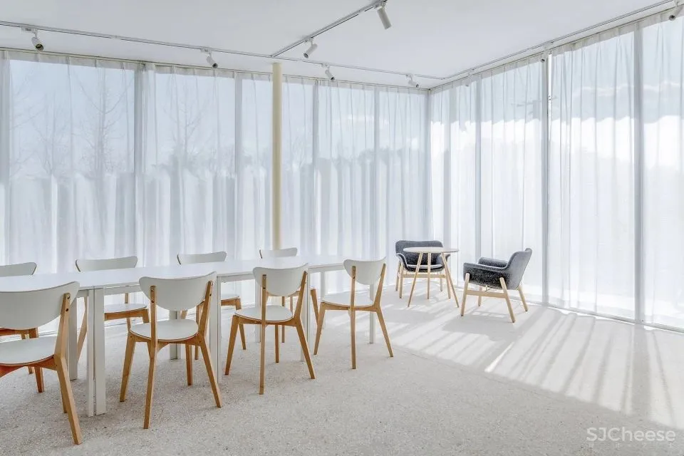 新作 崇明岛前哨村咖啡馆:脱离现代主义的纯粹 本义建筑