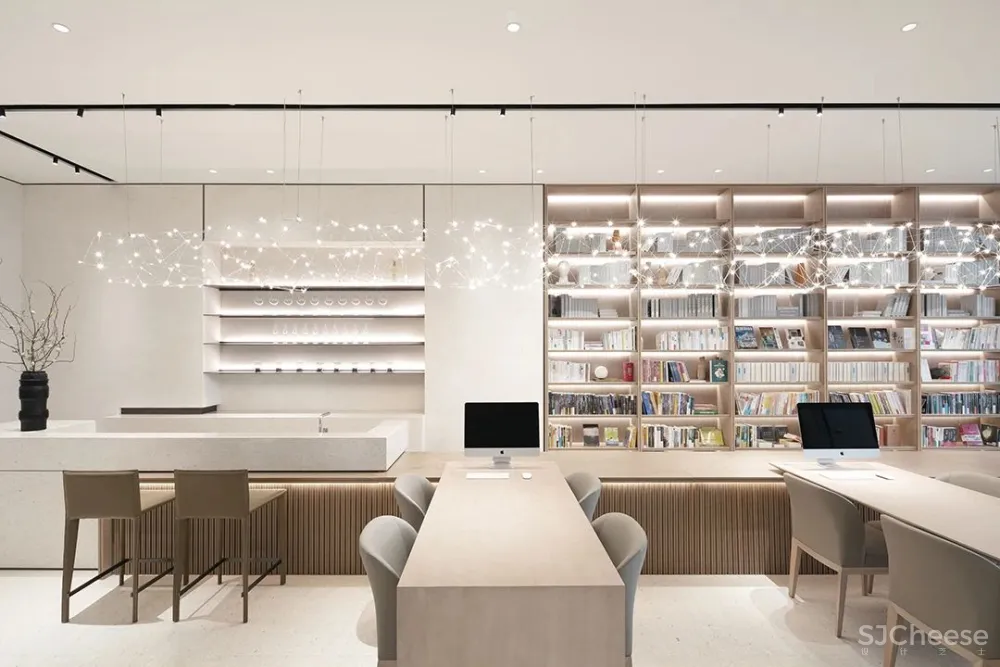 DIA丹健 :自然、质朴,诠释清雅灵逸