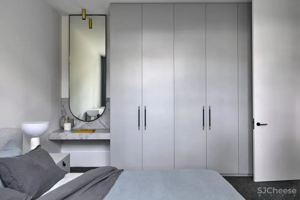 Christopher Elliott 新作 低调内敛的现代优雅