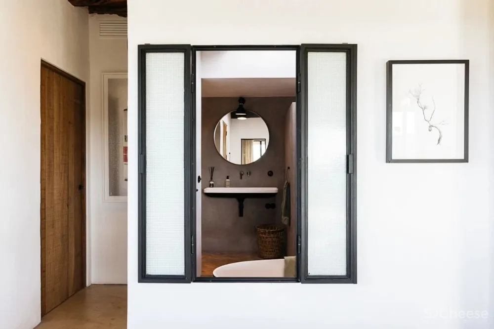 民宿精选破旧作坊改造成露天宾馆