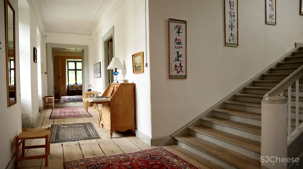 传说级家具品牌掌门人的家:住进装满经典设计的17世纪庄园就像住进时光机