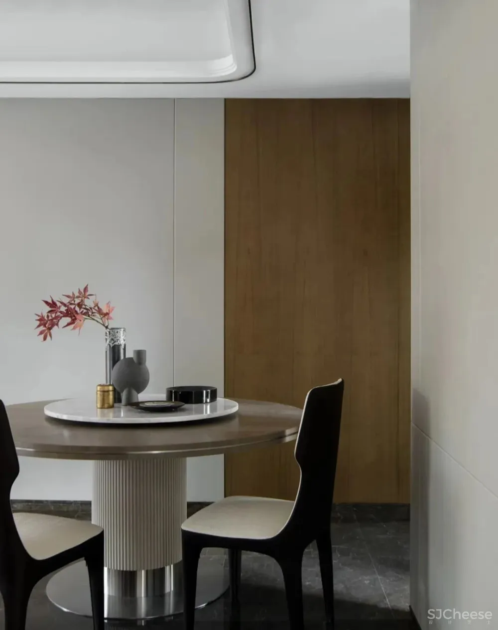 梁志天最新力作 厦门岛芯湖里COD「中骏·天盈」260平和186平样板间