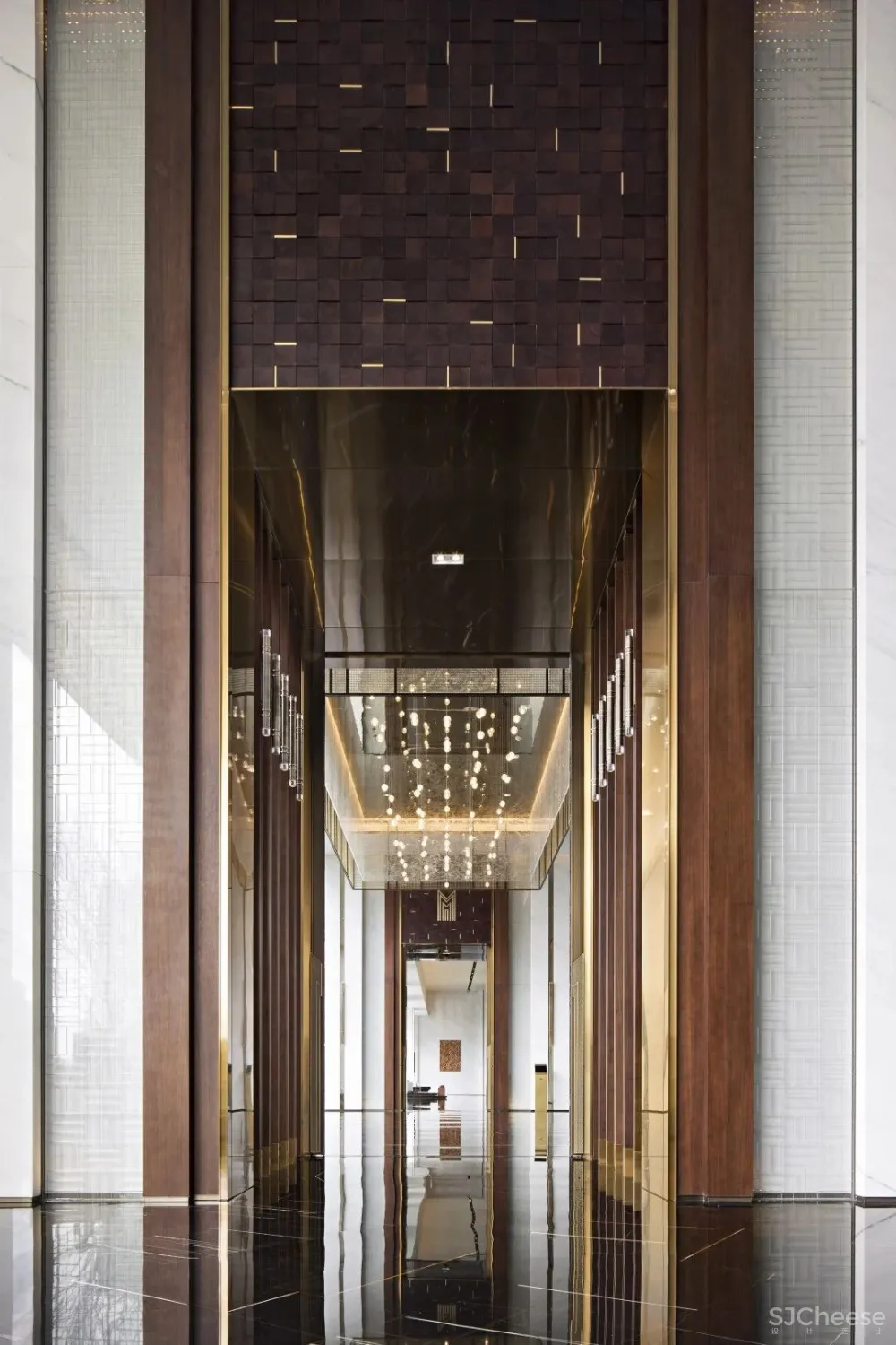 前海鴻榮源中心 啟動深圳頂豪住宅新時空