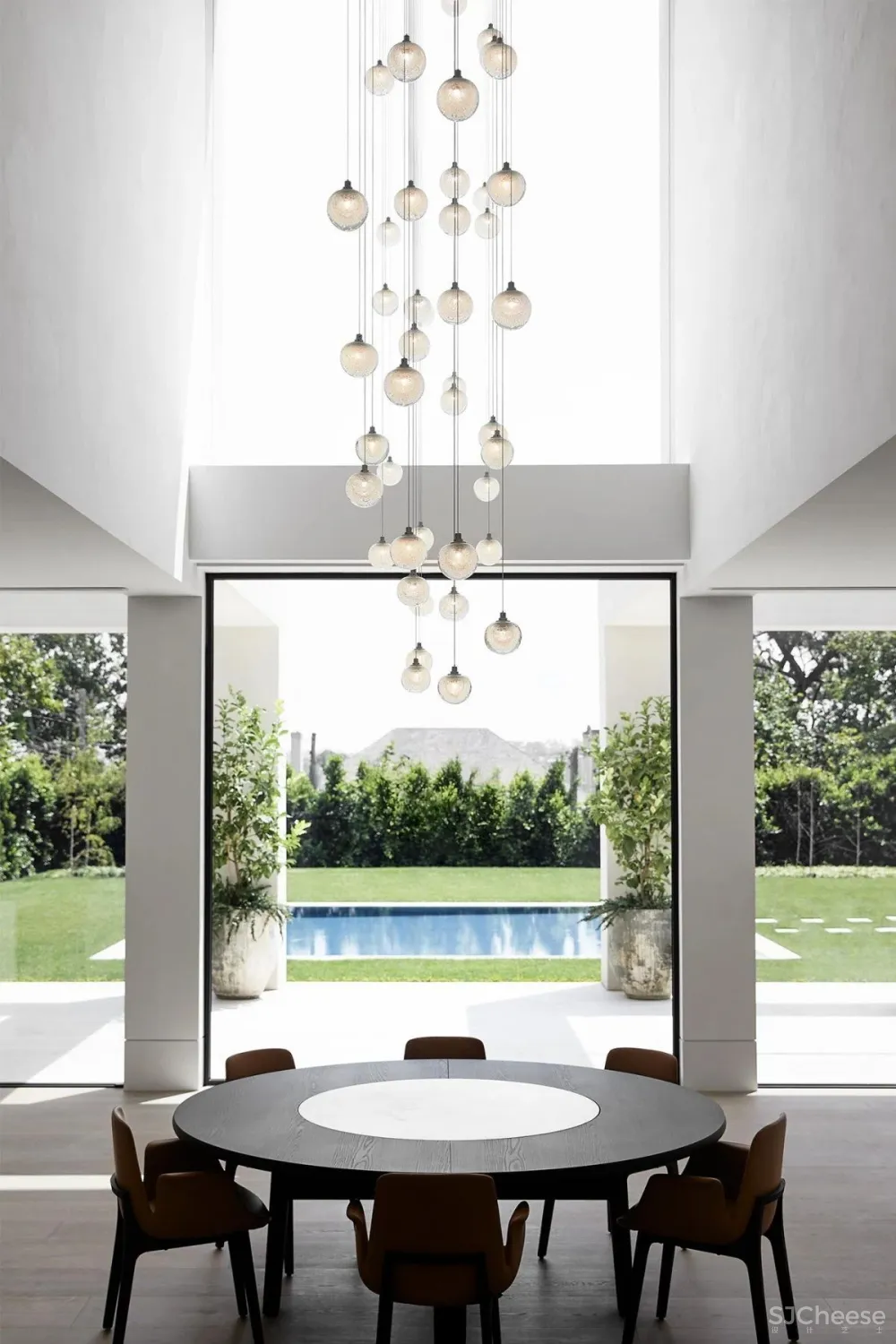 极简舒适住宅，给人一种宁静感！