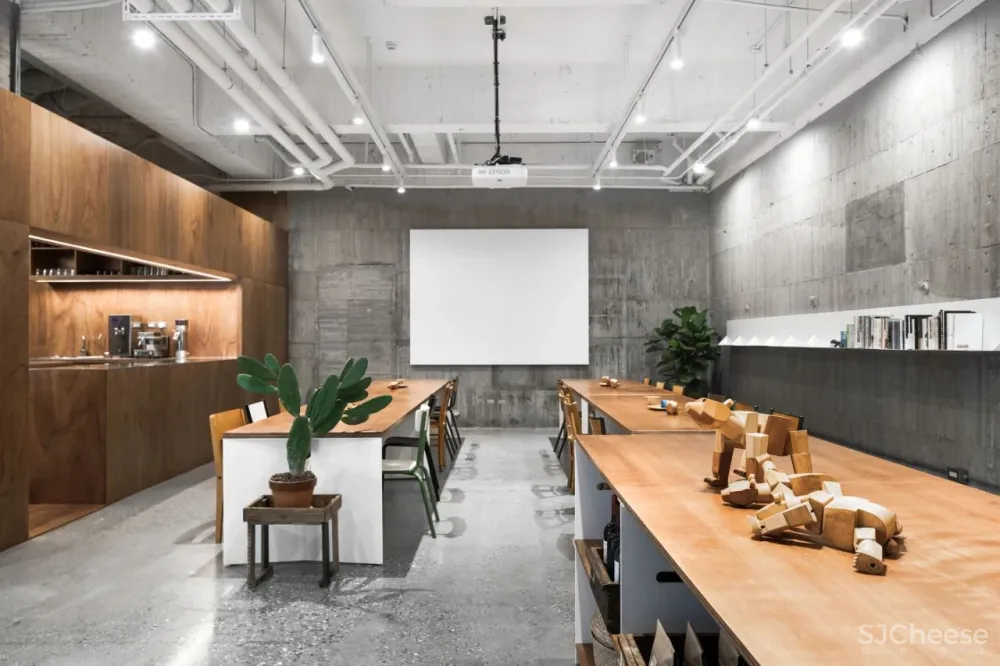 HII ARCHITECTS GOOD NEIGHBORS’