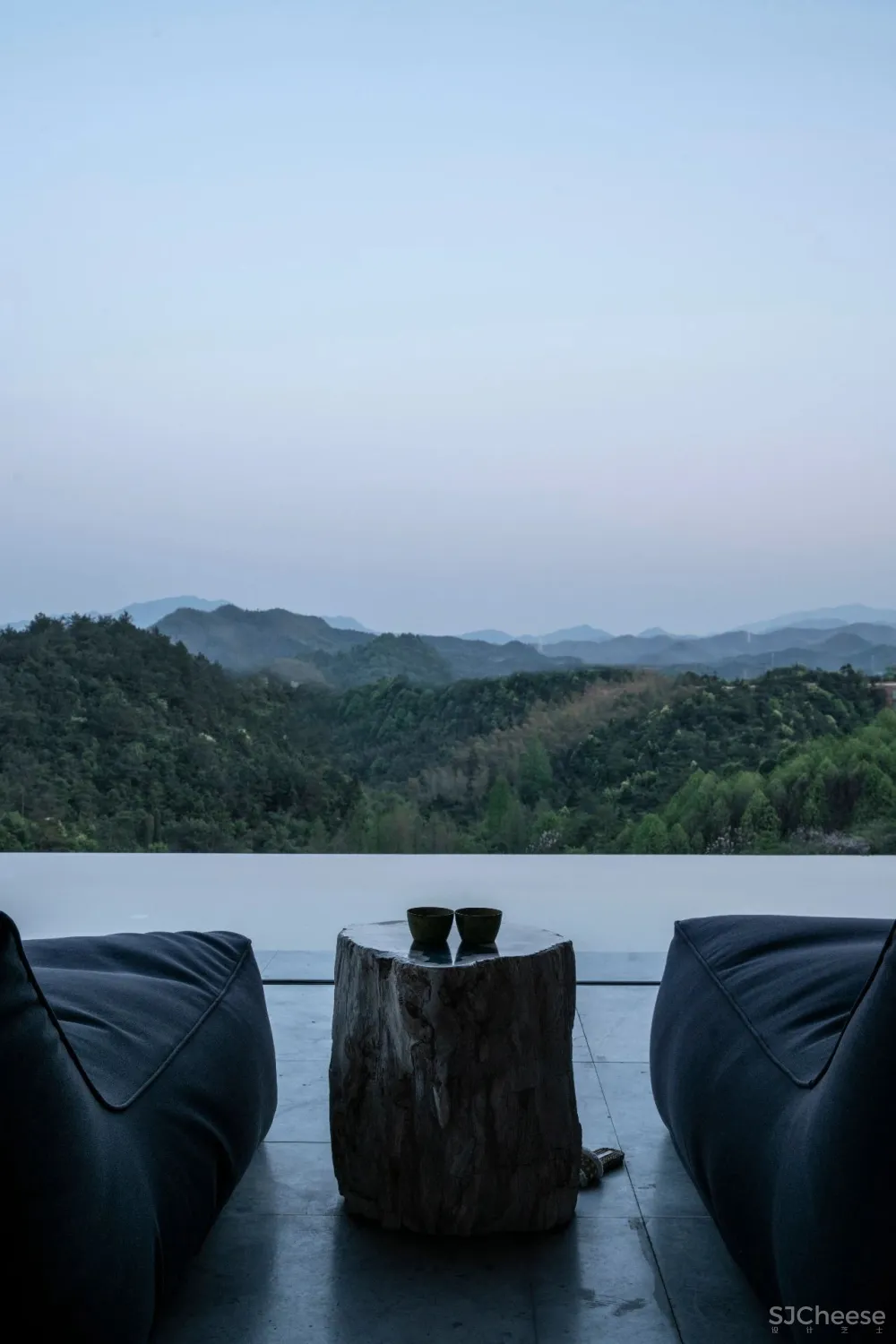 无间新作 未来山居 丰富的宁静