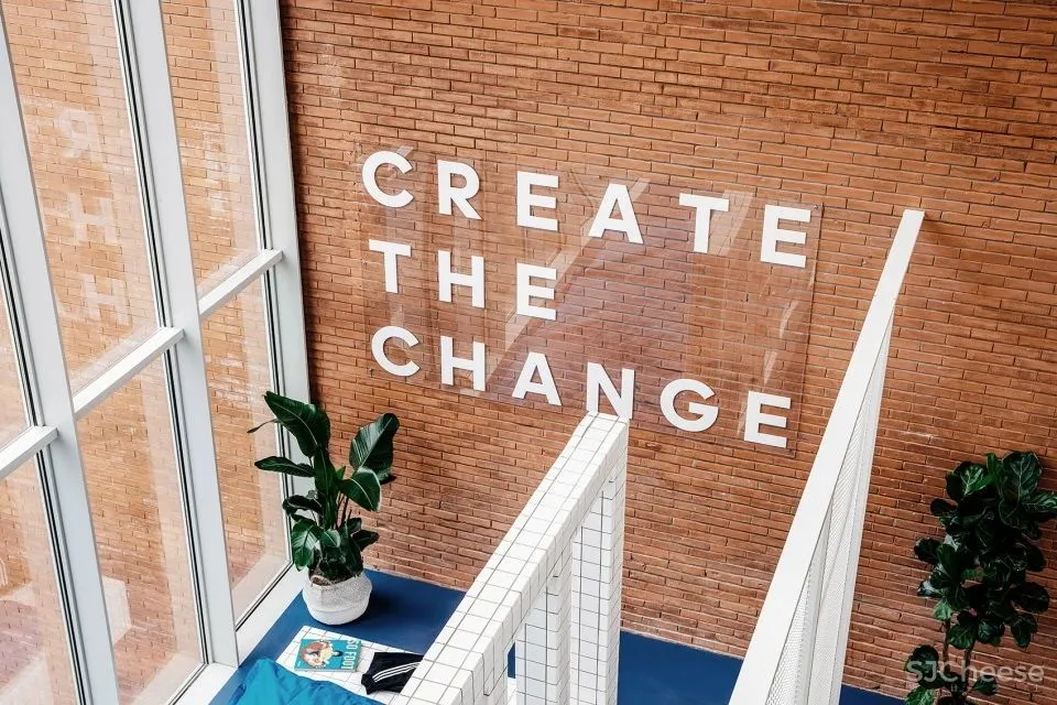 阿迪达斯X法国国家体育学院公共空间改造 Ubalt Architectes Ubi Bene