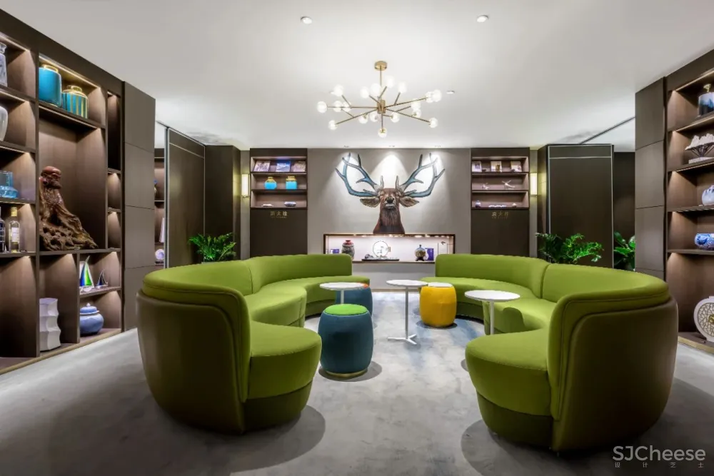 J-S设计:听说有宝藏,武汉商圈里的秘密山谷