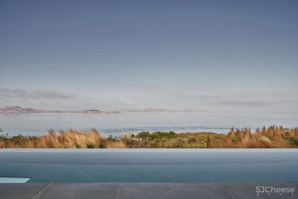 用质朴的材料,设计出奢华的度假屋!