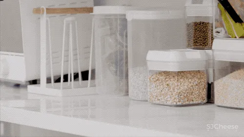 最牛租房族!安徽美女7500块在上海住300㎡,装成精致毛坯房