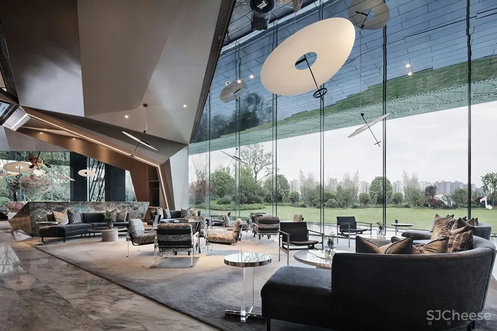 艺术是有趣的灵魂！