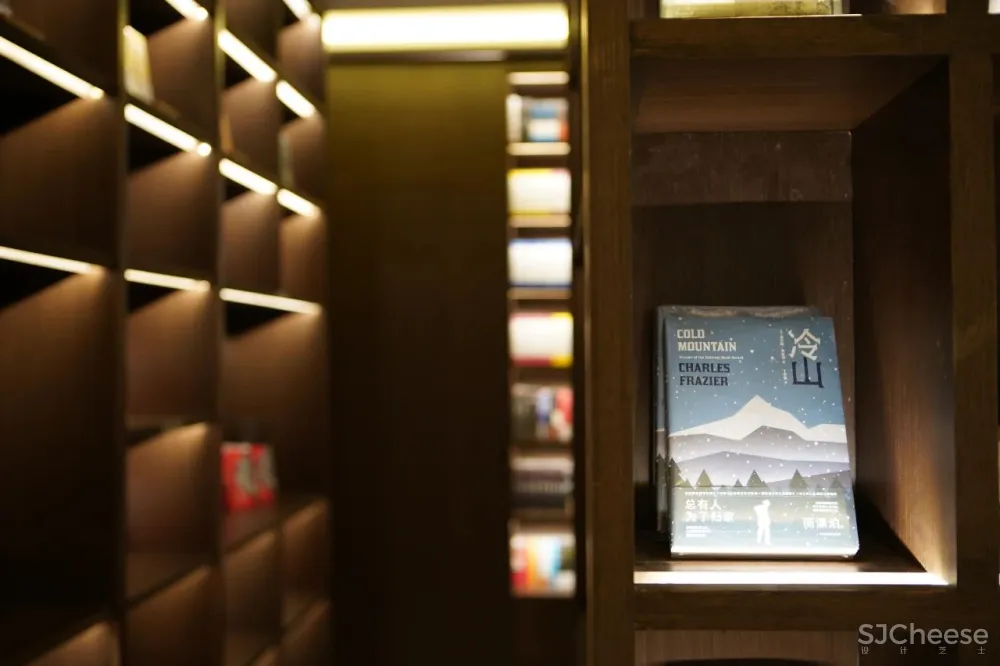 J-S设计:听说有宝藏,武汉商圈里的秘密山谷