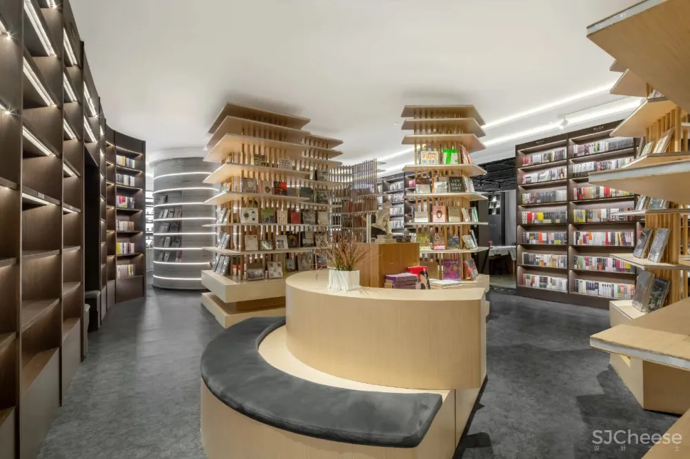 J-S设计:听说有宝藏,武汉商圈里的秘密山谷