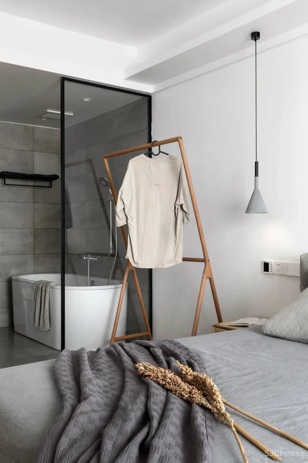 130㎡北欧简约,女主人爱生活,男主爱游戏,客厅书房设计一体