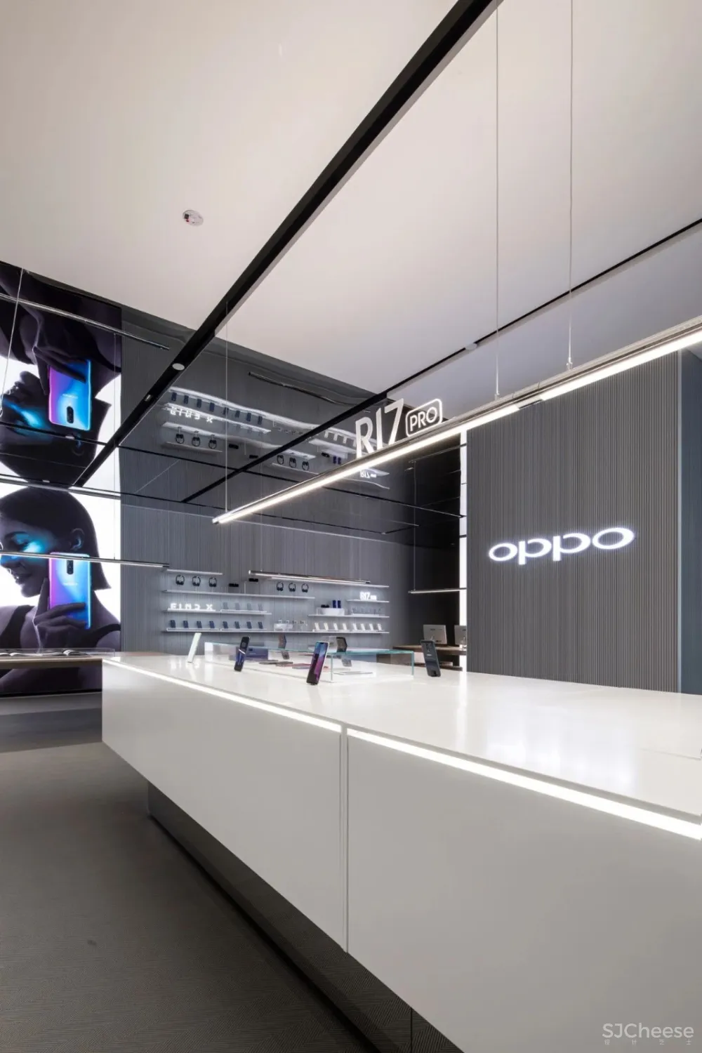 新作 | 东仓:OPPO 新加坡旗舰店 3.0 版本,零售空间的时尚艺术