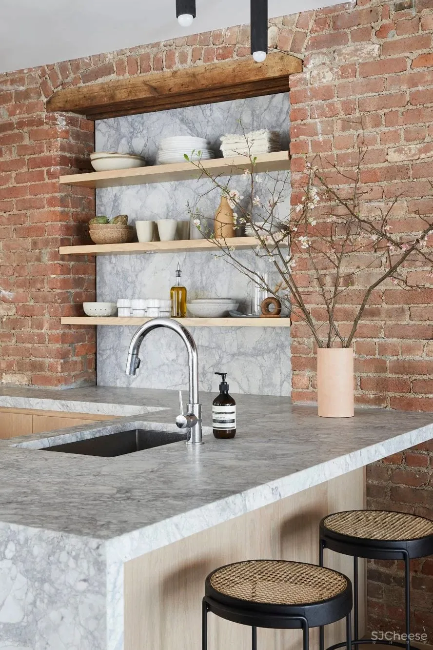 阁楼这样设计,工业风也能很温馨