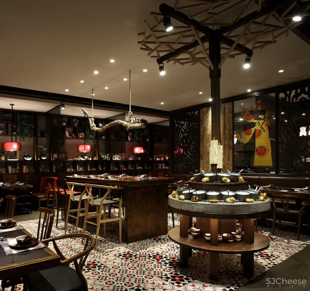 所有相遇都是久别重逢:“花椒遇见辣椒”火锅餐厅设计!