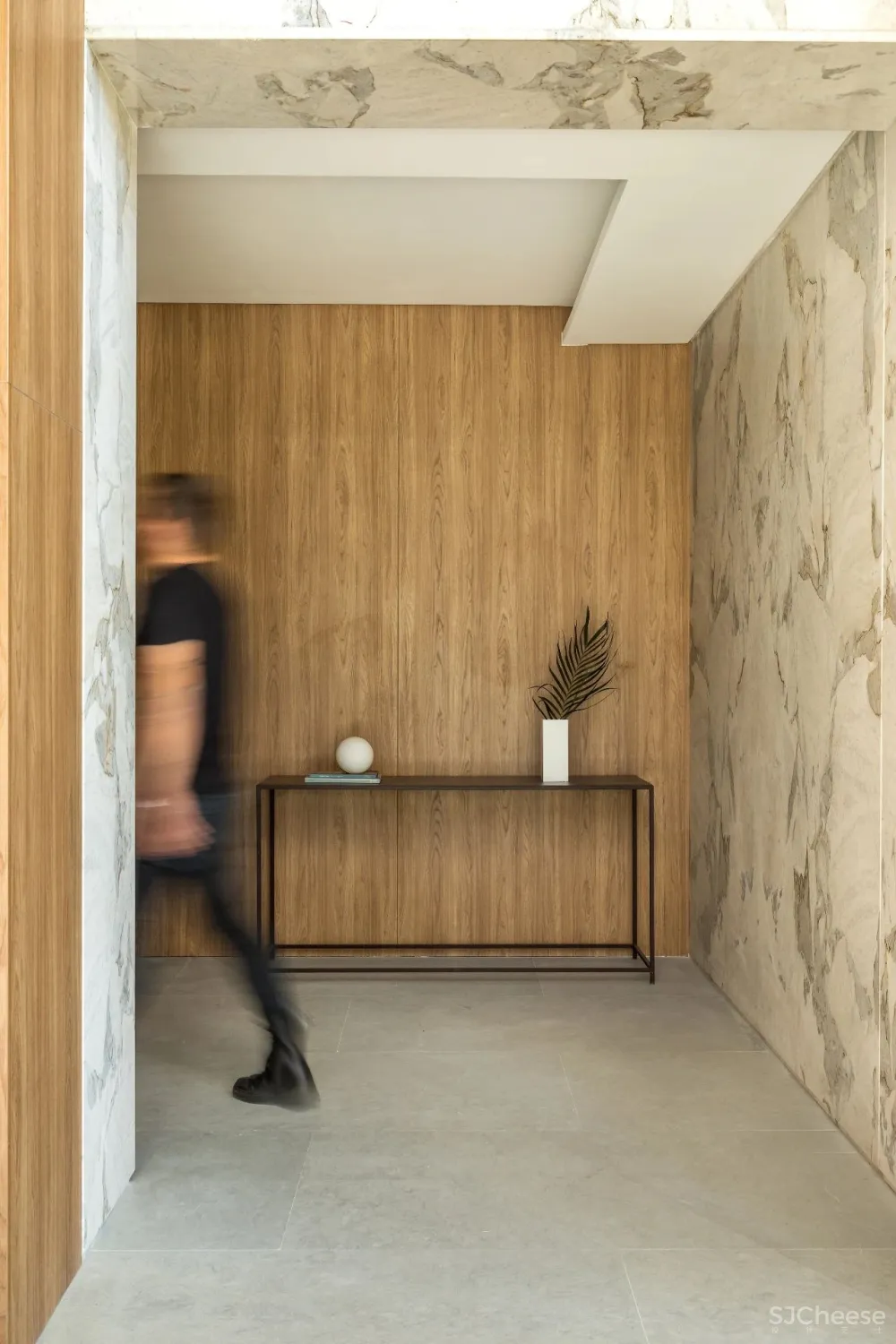 330m²顶奢复式的简约气质,低调而奢华