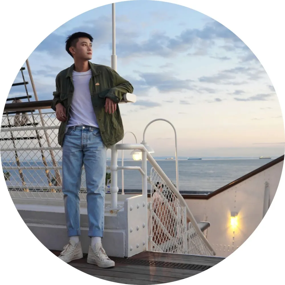 180㎡普通两居室,出彩全靠砸墙和抬高?