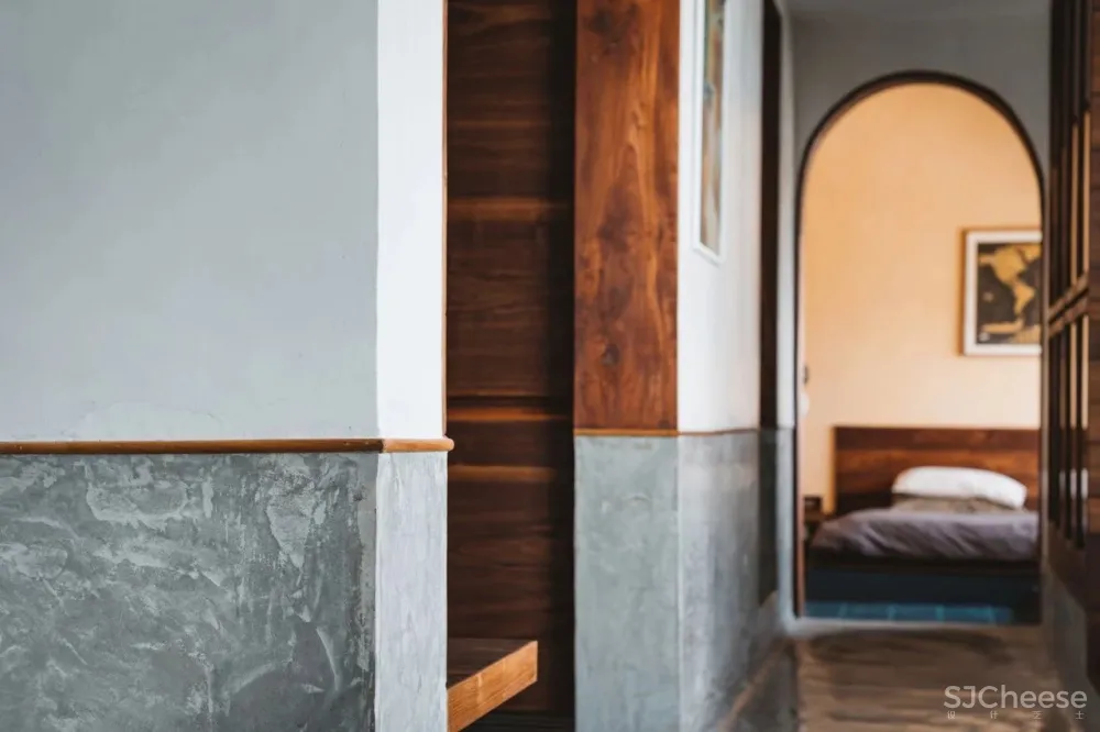 67㎡ 一室户,用水泥与木头就能缔造出时尚住宅