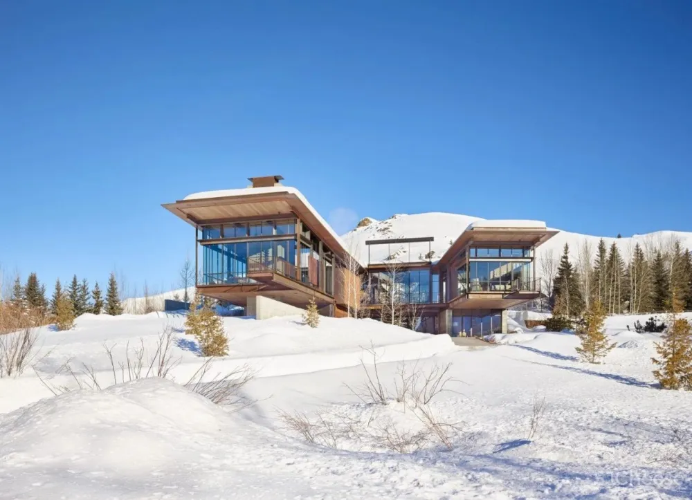 超酷工业风豪宅,不一样的机械美学