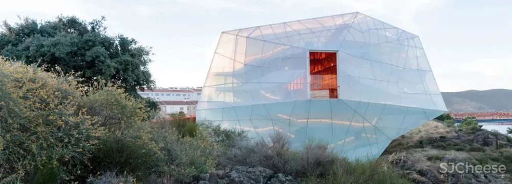 什么是透光“软玻璃”？