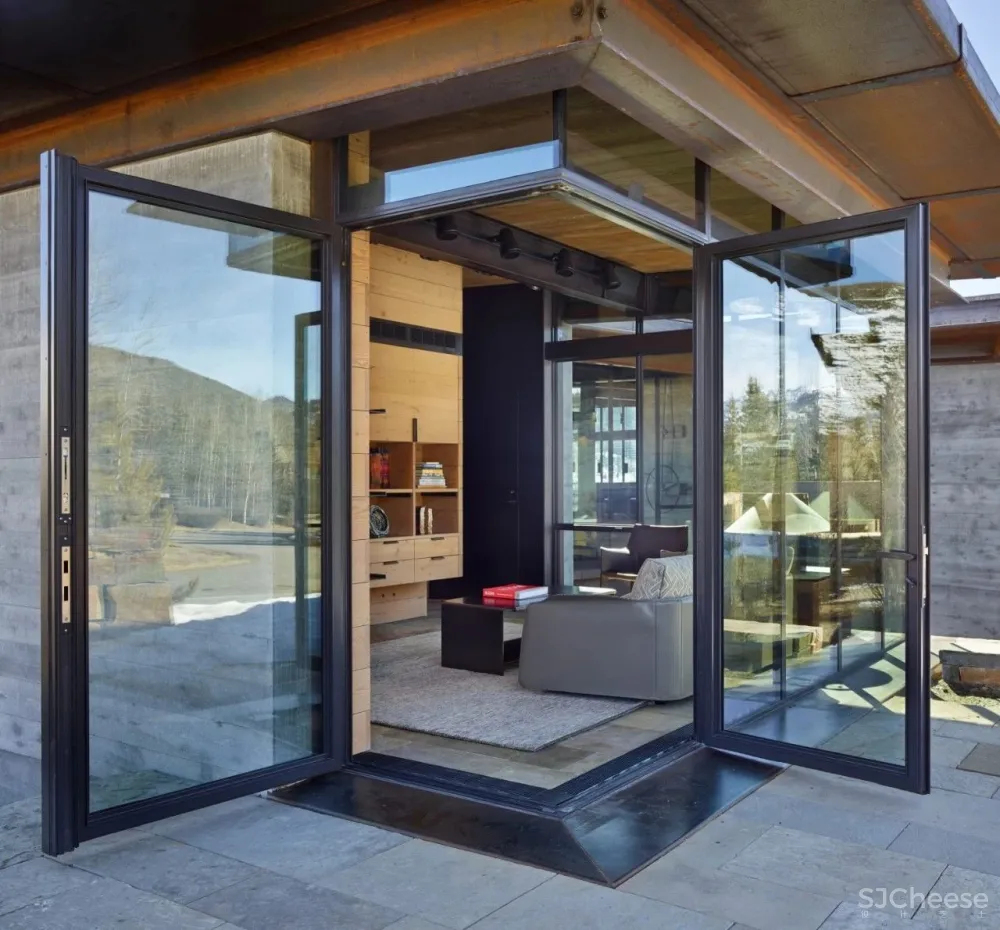 超酷工业风豪宅,不一样的机械美学