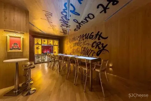 鬼才设计师Philippe Starck时尚营造-法国Brach 酒店!