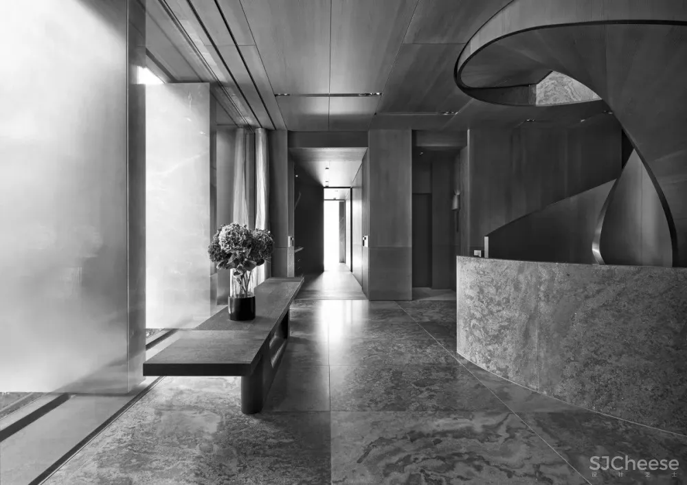 Christian Liaigre 专辑