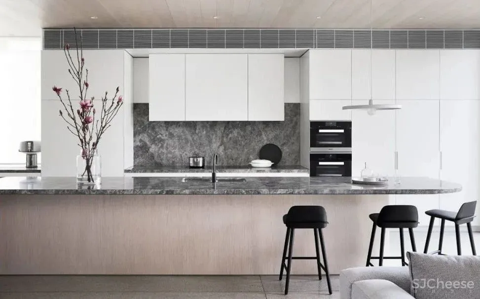 19世纪初的老房翻新，越简约越高级！