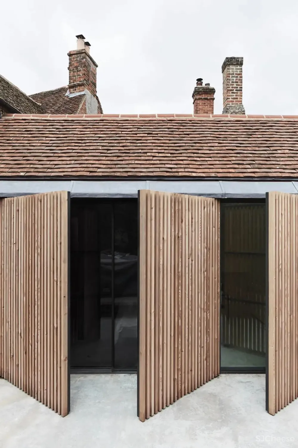 一个百年历史的磨坊，千年历史的遗址：这部电影捕捉了一个永恒的转变