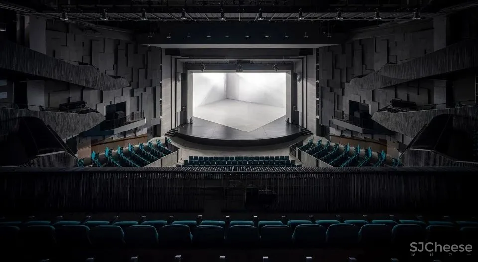 新作 杭州“东坡剧院改造”:还原表演的真实状态 典尚设计
