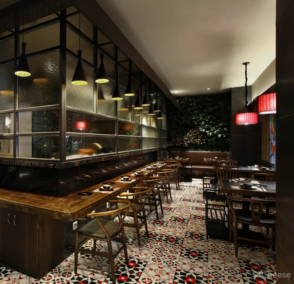 所有相遇都是久别重逢:“花椒遇见辣椒”火锅餐厅设计!