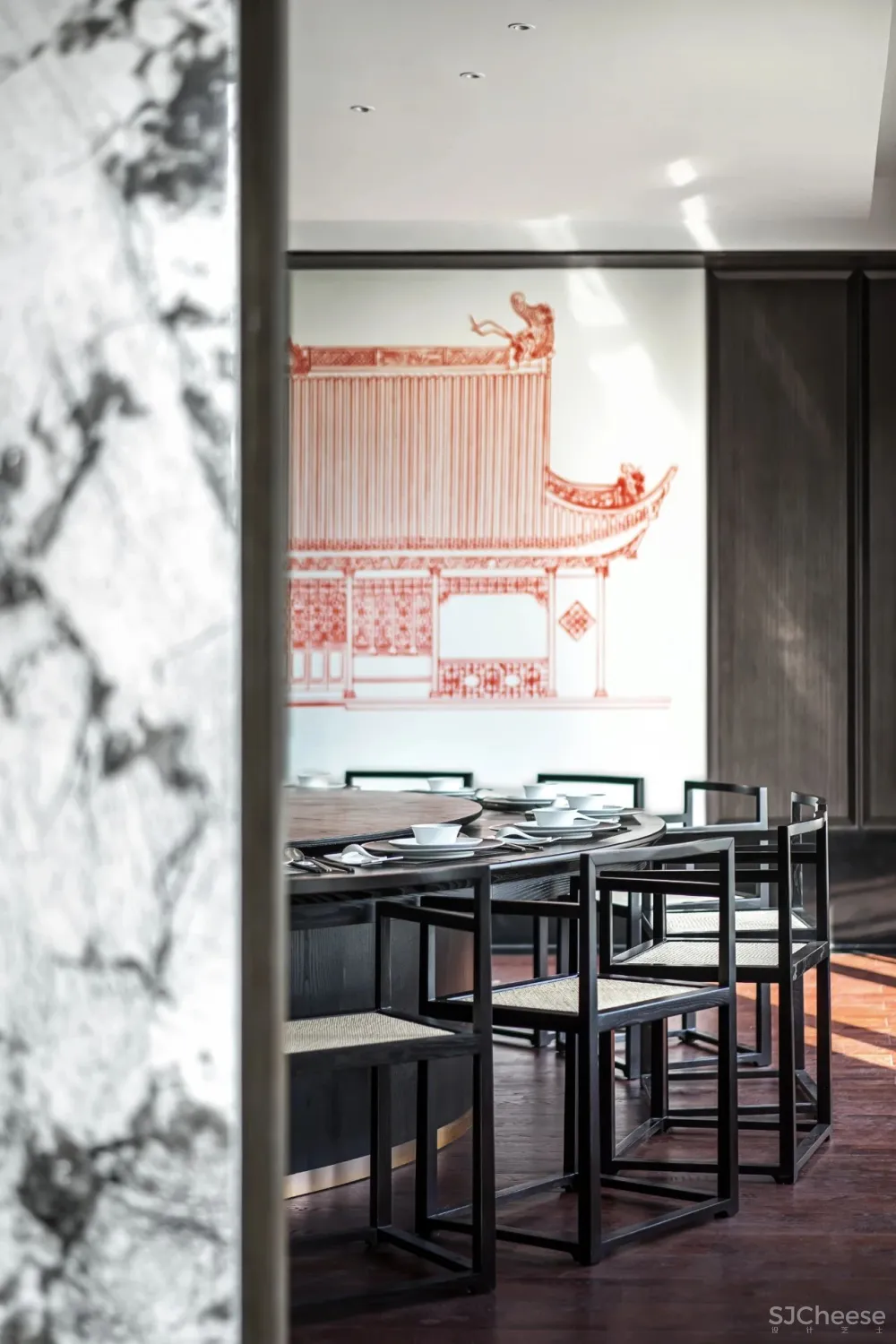 新作丨局限的空间,如何利用光打造不凡气质!