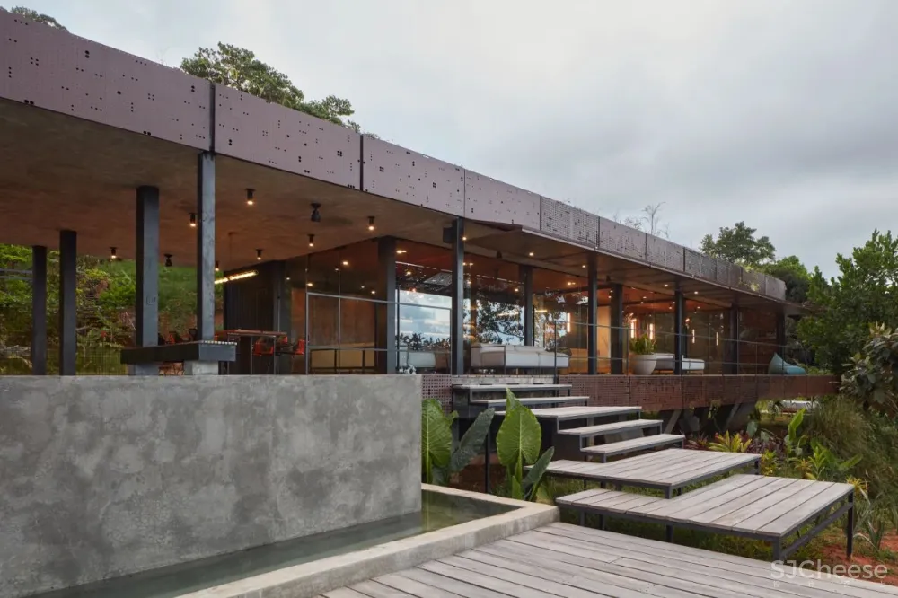 Formafatal丨哥斯达黎加超越想象的度假天堂