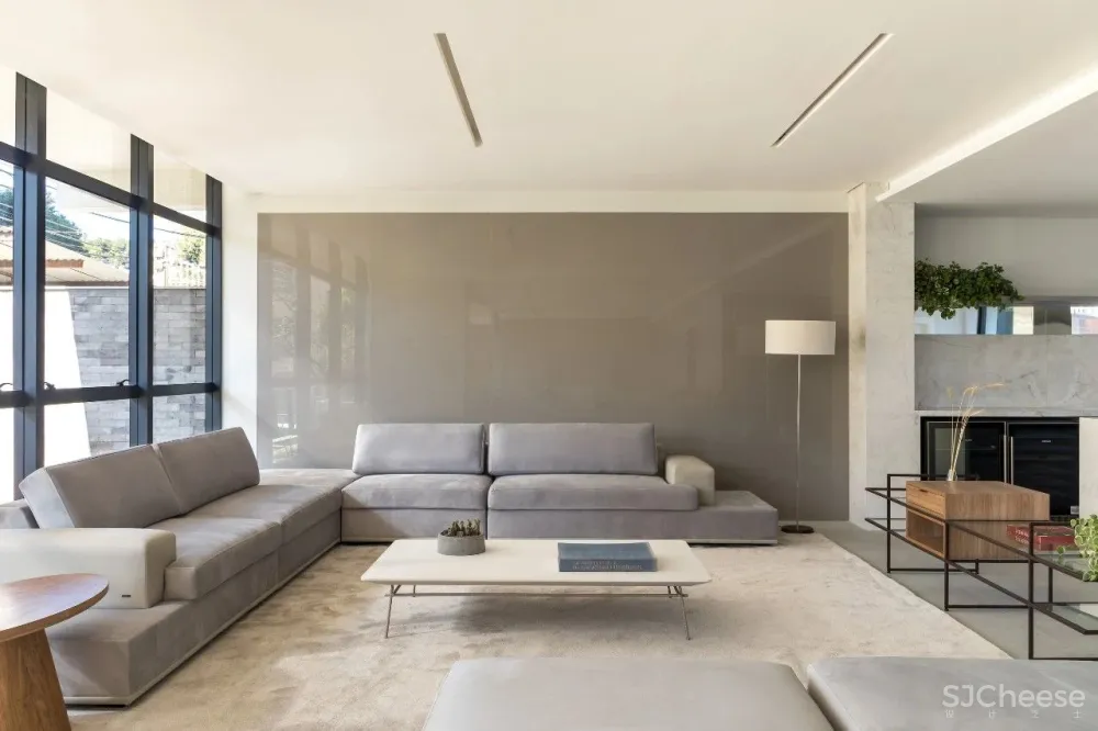 330m²顶奢复式的简约气质,低调而奢华