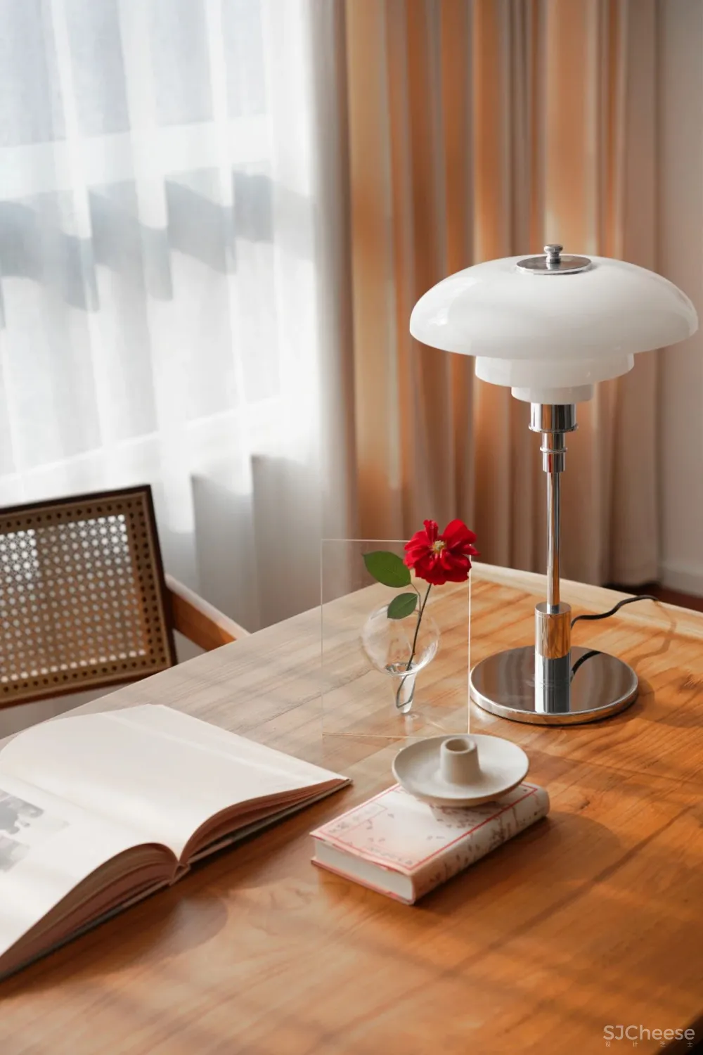 180㎡的两居室，这样留白才大气！