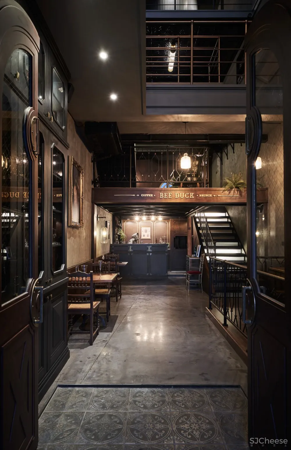 首发|HAO Design用蒸汽朋克美学改造台湾餐厅