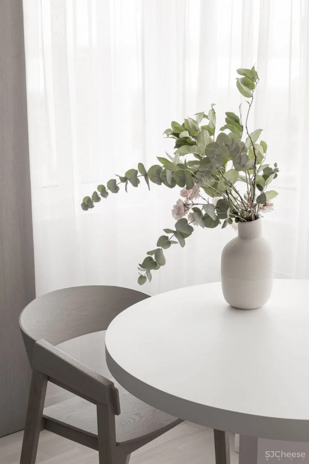 极简,硬朗与温馨的平衡 anstantsin Remez