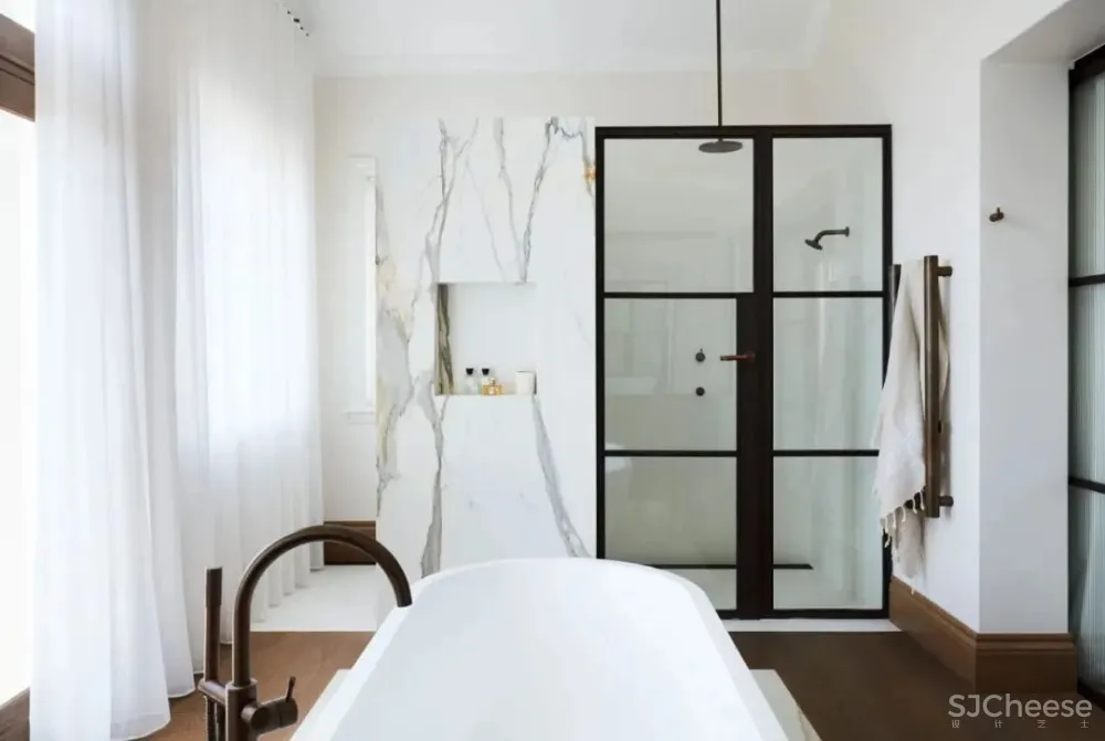 优雅“中性色”山顶别墅,低调却有品位!