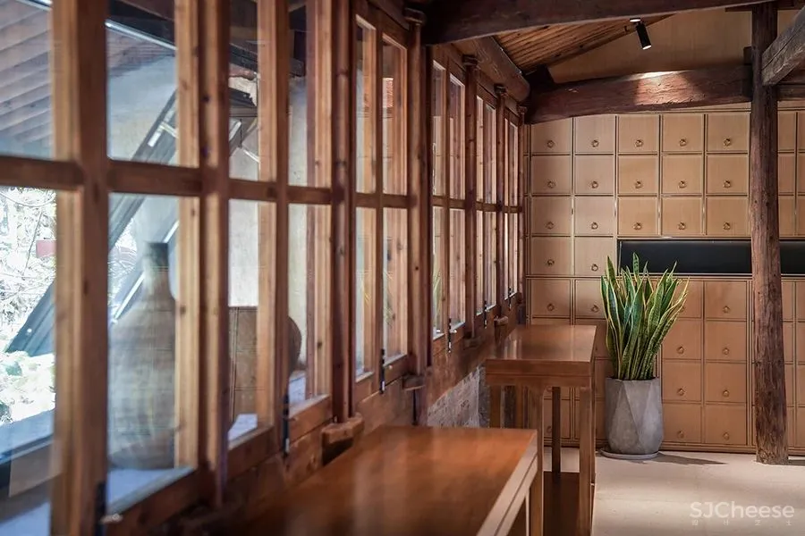 临海余丰里民宿,穿梭三个年代的建筑之间 零壹城市