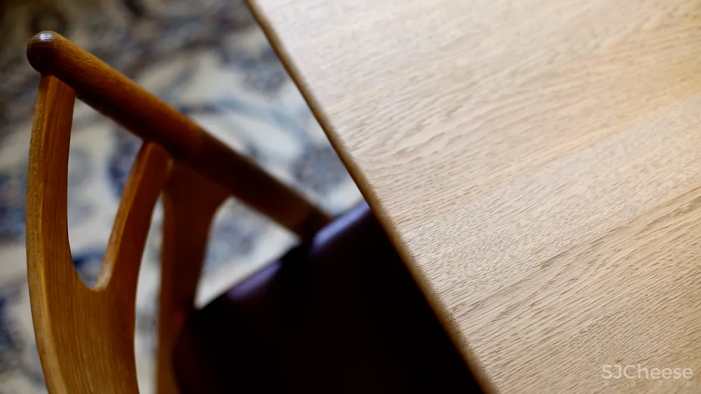 传说级家具品牌掌门人的家:住进装满经典设计的17世纪庄园就像住进时光机