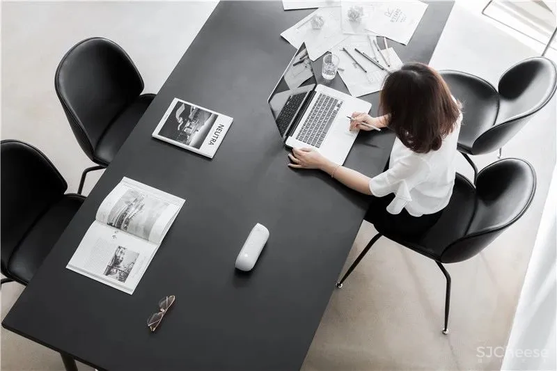 【缪茹空间设计】黑白是工作之余肉眼可及的闲适 R’s Yard!